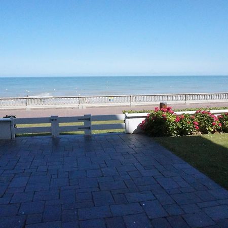 Belle Vie Vue Dominante Mer Et Plage - Appartement 2 A 4 Personnes Кабур Экстерьер фото