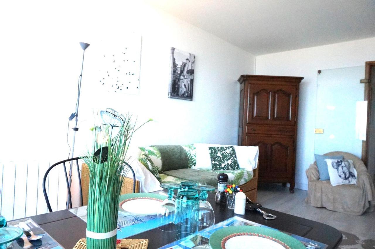 Belle Vie Vue Dominante Mer Et Plage - Appartement 2 A 4 Personnes Кабур Экстерьер фото