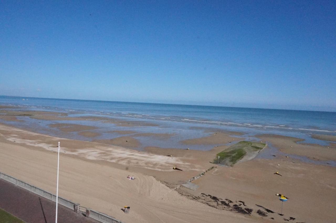 Belle Vie Vue Dominante Mer Et Plage - Appartement 2 A 4 Personnes Кабур Экстерьер фото